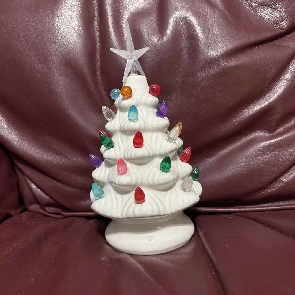 White Ceramic Desk Top Christmas Tree 10.5